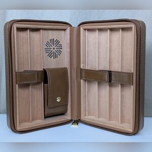 TISFA Cigar Humidor Leather Cedar Wood Cigar Case